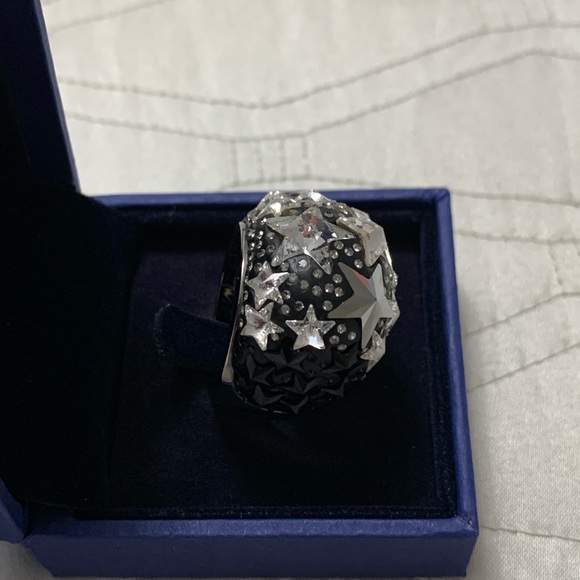 Genuine Swarovski Crystal Fizz Star Cocktail Ring Size 58/Size 8 - Picture 2 of 16